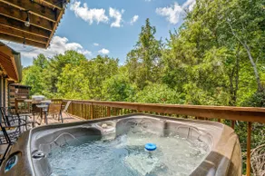 2 Kings > Hot Tub > Location > Pool Table > Arcade > Full Kitchen>Fire Pit 🔥 - Image 2