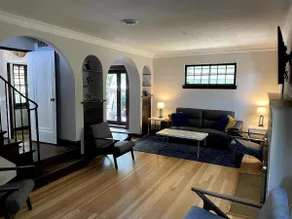 St. Paul Cottage - Image 5