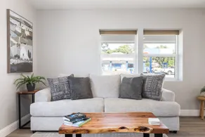 Luxurious -Pet Friendly Suite Downtown Paso. - Image 4