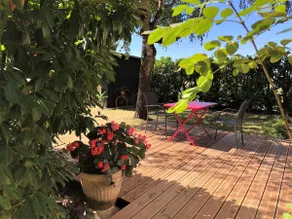 Pleasant guest house with Jacuzzi - Image 4