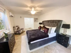 Luxury Two Bedroom Townhouse in Gibbes - Image 5