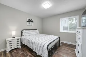 Modern & Updated First Floor 1BR near HWY/Airport - Image 3