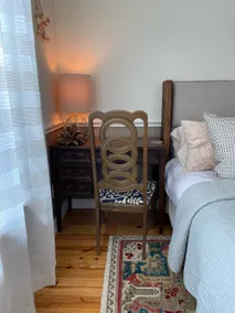 Cozy 1 Bedroom Bungalow near Lake Travis - Image 2