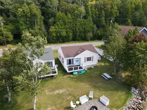 Snell Brown Cottage on Crystal Lake - Image 2