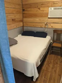 Cypress Cabin \"Tiny house\" - Image 2