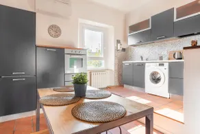 A rustic in the city, apartment in Ancona - Image 4