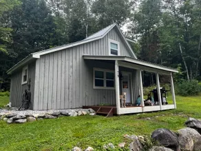 Warm and cozy cottage in the Northeast Kingdom. - Image 3