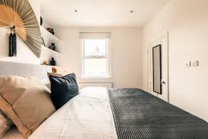 The Broadway Bath - 2 Bedrooms with parking, Central Bath - Image 2