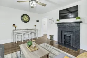 Cozy 2 bedroom home near downtown Gaffney. - Image 5