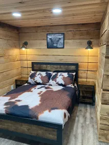 The Habersham Hangout; Cozy cabin near atv trails! - Image 5