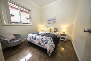 Sydney Concord Modern 2 bedroom sleeps 6 guests - Image 2