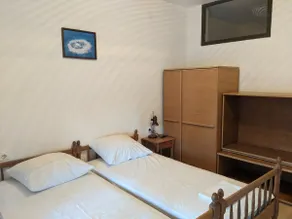 Comfy rooms off the beaten track - Image 4