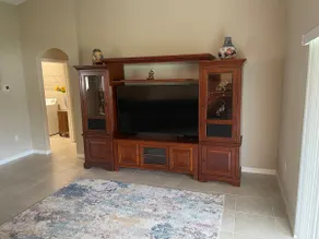 Quiet Affordable 4BR Escape Near Parks & Beach - Image 5