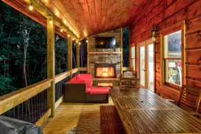 Blue Ridge Cabin w/Basketball-Putting Green-HotTub - Image 3