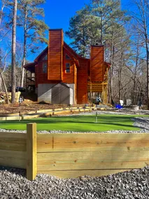 Blue Ridge Cabin w/Basketball-Putting Green-HotTub - Image 5