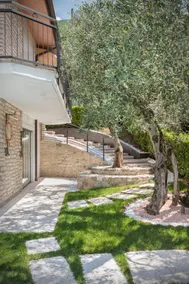 Villa Mimosa-Con piscina e vista lago - Image 2