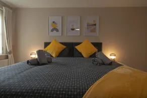 NKB Short Stays - Lichfield apartment - central - Image 2