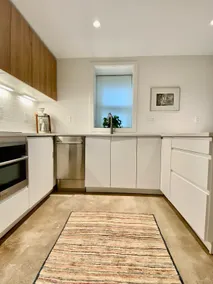 All new 2-bedroom garden apartment on great block. - Image 4