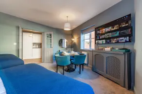 Large Stylish Studio in the heart of the city - Image 5