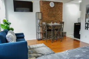 Studio for Longer Stays - Image 2