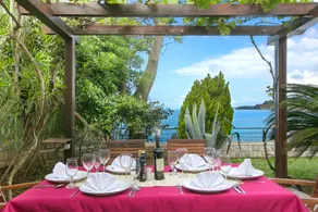 Royal Holiday Apartments Sveti Stefan - Image 4