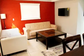 Cheerful 1-Bedroom on the eastside downtown - Image 2