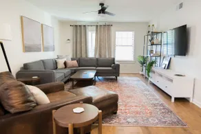 2BR-Near Sanford and downtown Athens, King Beds! - Image 2