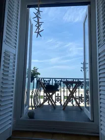 Modern Apartment withSeaViews:2 Double Bedrooms - Image 2