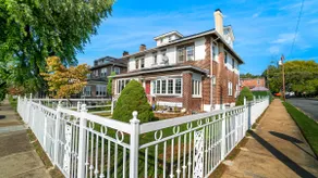The Allentown Whitehouse - Image 3