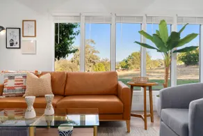 Mid Century Modern Escape 4 Br w/ Pool - 1.7 acres - Image 2
