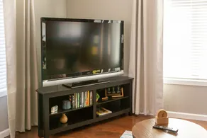 Brand New/Self Check-In/Smart TV/Full Kitchen - Image 5