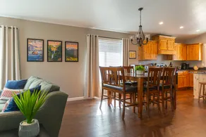 Brand New/Self Check-In/Smart TV/Full Kitchen - Image 4