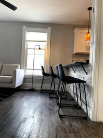 1 BDR Apt! Discount for Medical, and Long Stays - Image 4