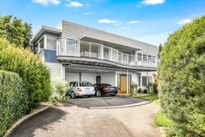 'Binalong House' by HolidayCo - Image 5