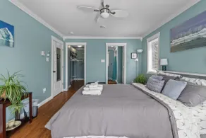 Spacious 4-Bedroom Oceanfront Home - Image 5