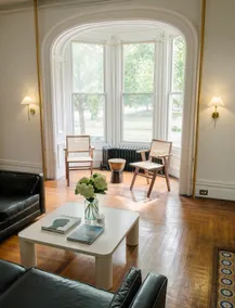 Modern North Troy Apt with Beautiful Wooden Mantel - Image 4