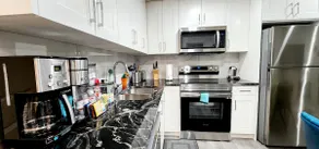 Exquisite & spacious 1-bedroom suite in Calgary - Image 3
