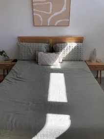 Modern, Split Level Studio Granny Flat - Image 3