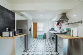 Recently Renovated 2-Bedroom Near Michigan Stadium - Image 5