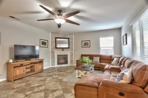5 Bedroom Home Just Minutes From Wine Country - Image 5