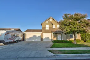 5 Bedroom Home Just Minutes From Wine Country - Image 2