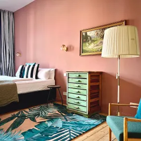2-bedroom old building charm with balcony at Mauerpark - Image 3