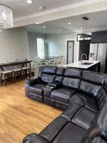 Spacious 4 bedroom home in the village - Image 5