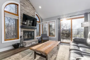 Spring Creek Sanctuary 2BR Villa – Fireplace, Deck & Owners’ Club Access - Image 2