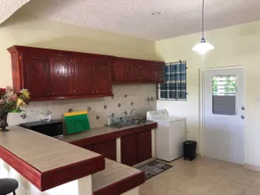 Tranquil 2-bedroom apartment in Beautiful Barbados - Image 2