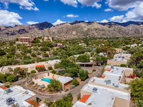 The Perfect Tucson Townhome in Catalina Foothills - Image 2