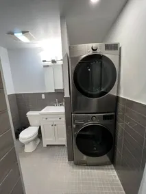 Brand New 3 Bedroom 2 Bath with Laundry. Awesome! - Image 4