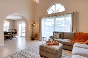 Private Resort: Heated Pool/BBQ/Golf/ Game Room - Image 5
