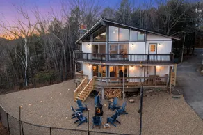 Gilford NH Vacation Rental. Sleeps 14. Near Lake Winnipesaukee & Gunstock - Image 2