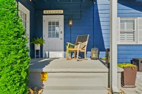 Cheerful Cottage - Walk to Downtown Hendersonville - Image 2